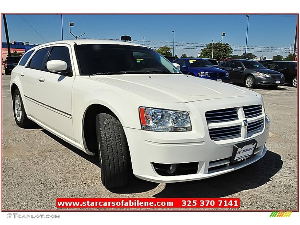2008 Magnum SXT - Stone White / Dark Khaki/Light Graystone photo #7