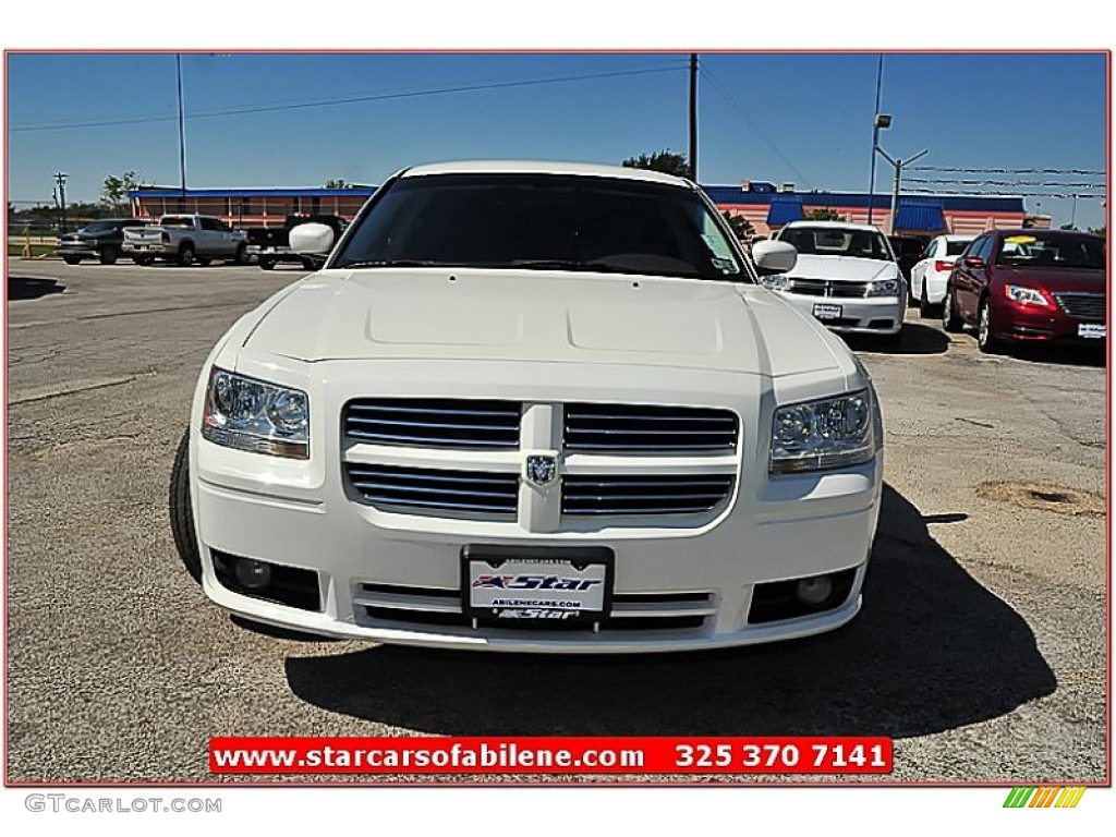 2008 Magnum SXT - Stone White / Dark Khaki/Light Graystone photo #8
