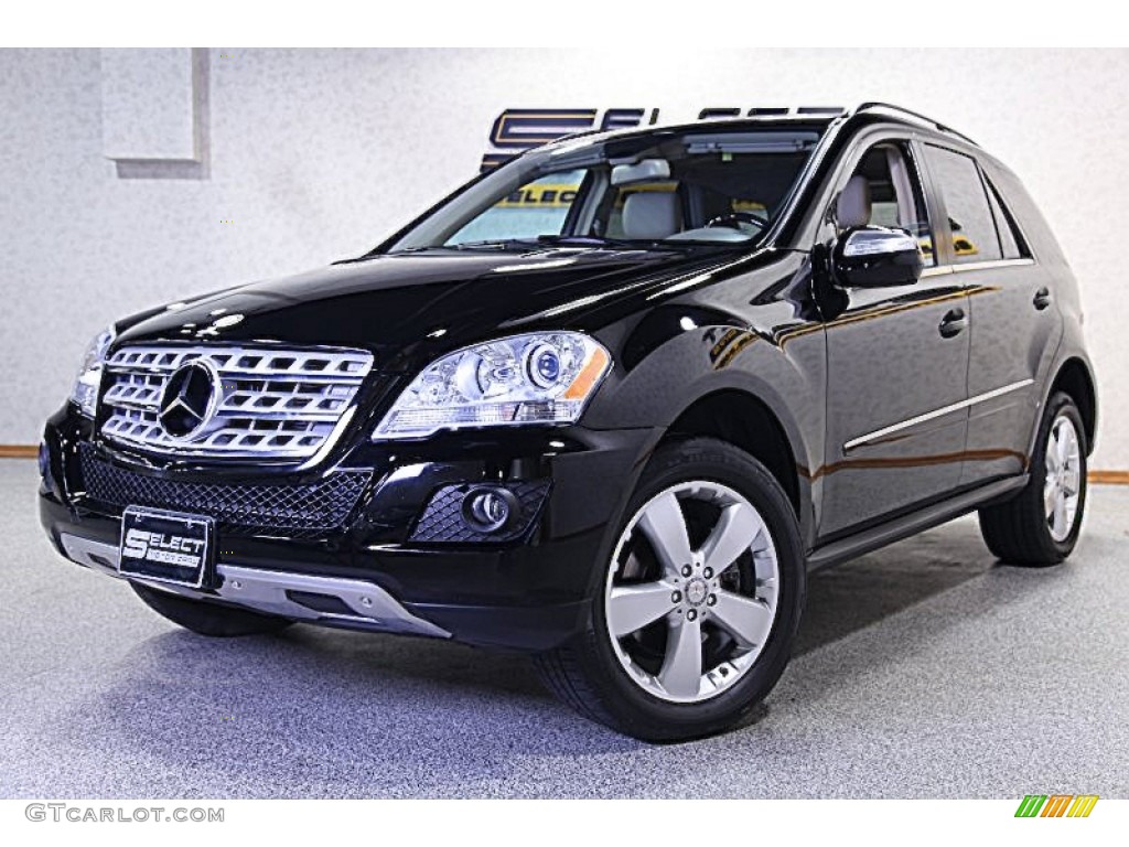 2010 ML 350 4Matic - Black / Cashmere photo #1