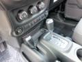 Black - Wrangler Unlimited Sahara 4x4 Photo No. 16