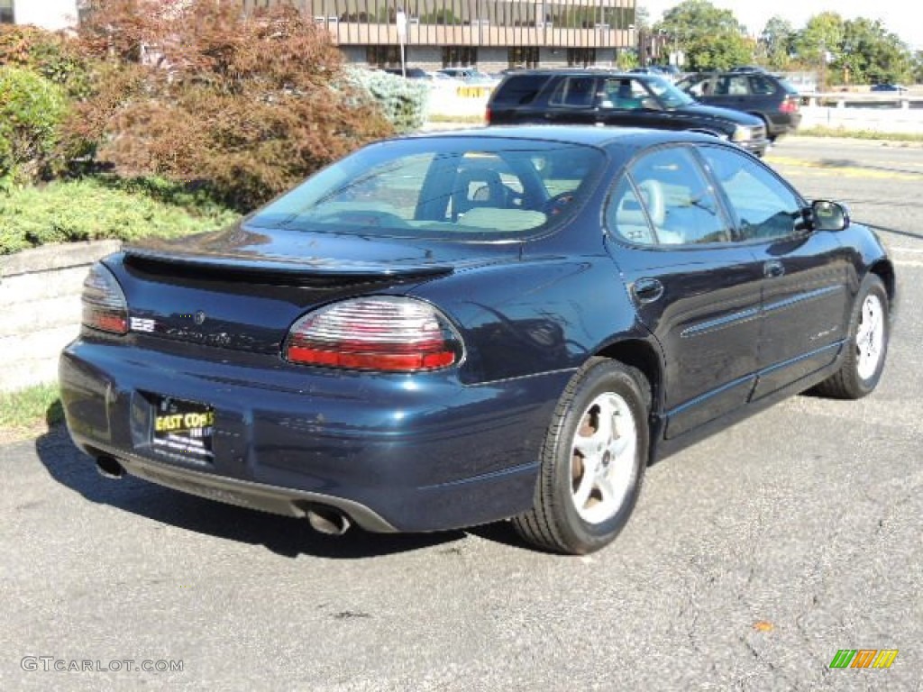 2002 Grand Prix GT Sedan - Blue Black Metallic / Gray photo #4