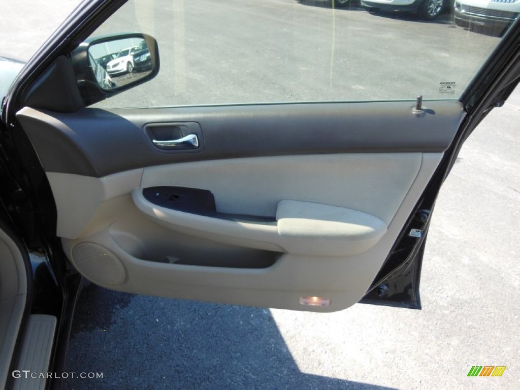 2006 Accord LX V6 Sedan - Nighthawk Black Pearl / Ivory photo #7