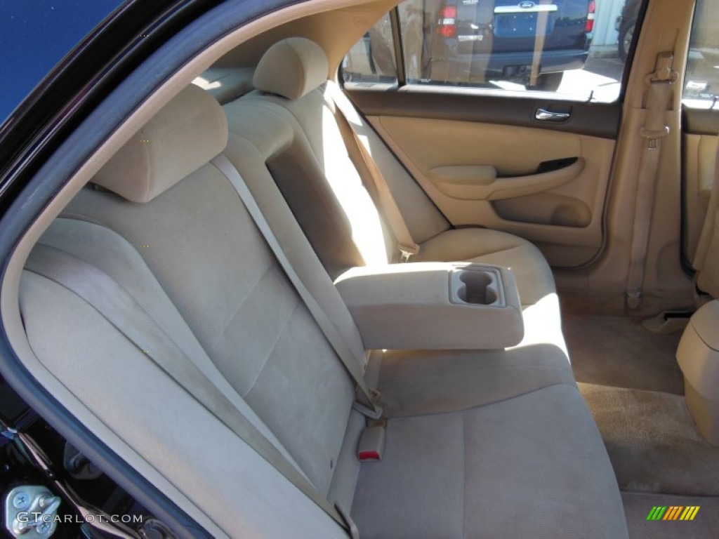 2006 Accord LX V6 Sedan - Nighthawk Black Pearl / Ivory photo #9