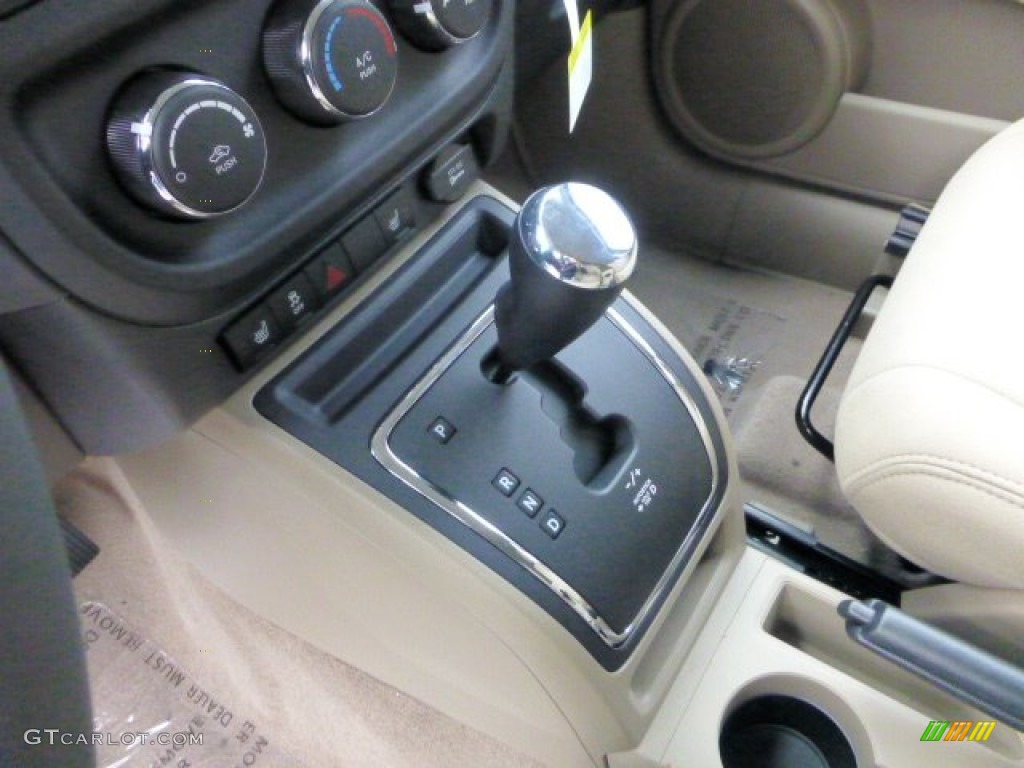 2013 Jeep Patriot Latitude 4x4 CVT II Automatic Transmission Photo #71566189