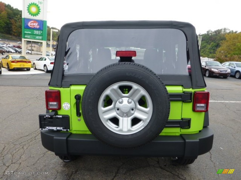 2013 Wrangler Sport 4x4 - Gecko Green / Black photo #4