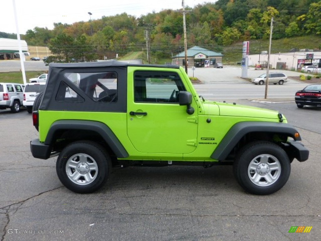 2013 Wrangler Sport 4x4 - Gecko Green / Black photo #6