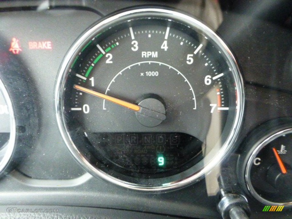 2013 Wrangler Sport 4x4 - Gecko Green / Black photo #19