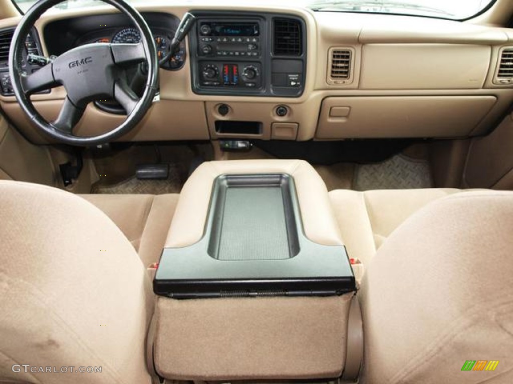 2004 GMC Sierra 3500 SLE Extended Cab 4x4 Neutral Dashboard Photo #71567425
