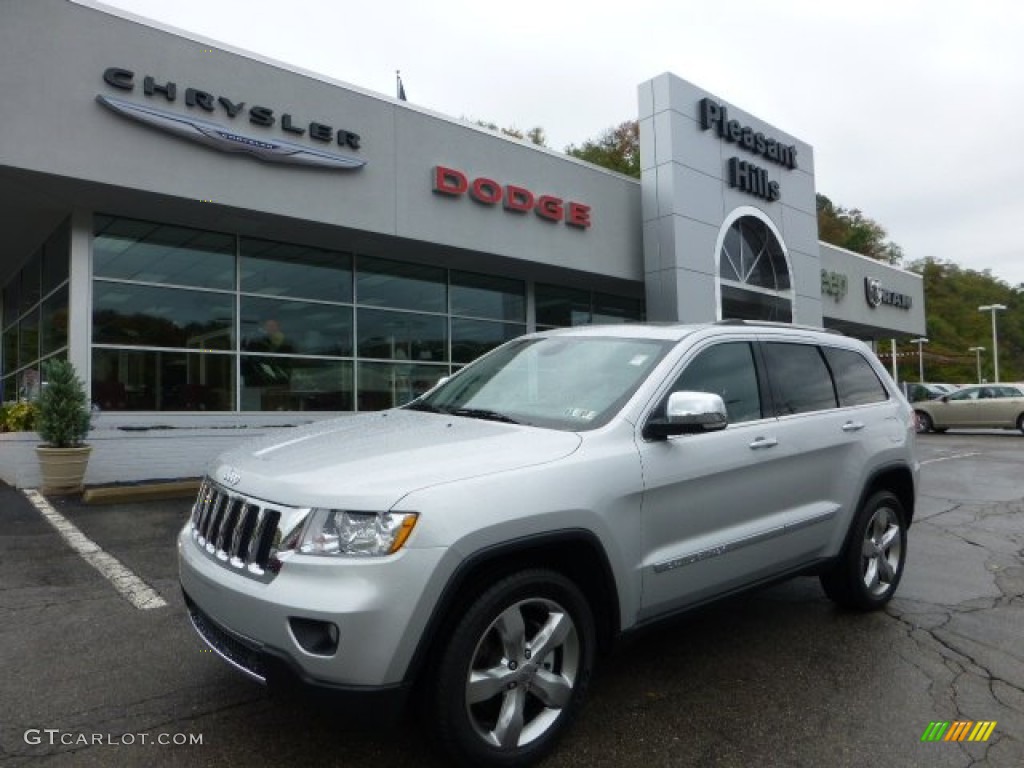 2013 Grand Cherokee Limited 4x4 - Bright Silver Metallic / Black photo #1