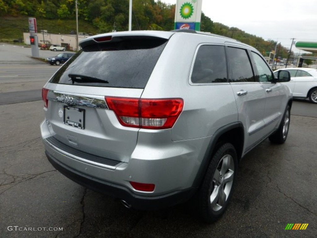 2013 Grand Cherokee Limited 4x4 - Bright Silver Metallic / Black photo #5