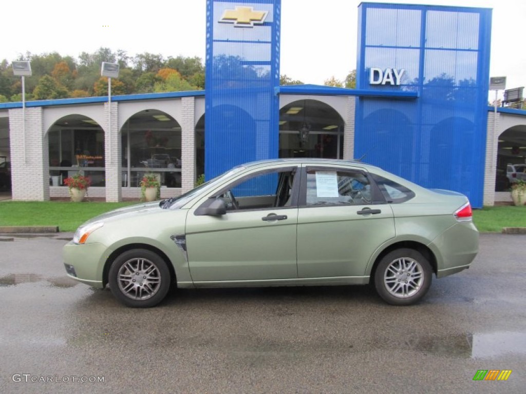 2008 Focus SE Sedan - Kiwi Green / Medium Stone photo #2