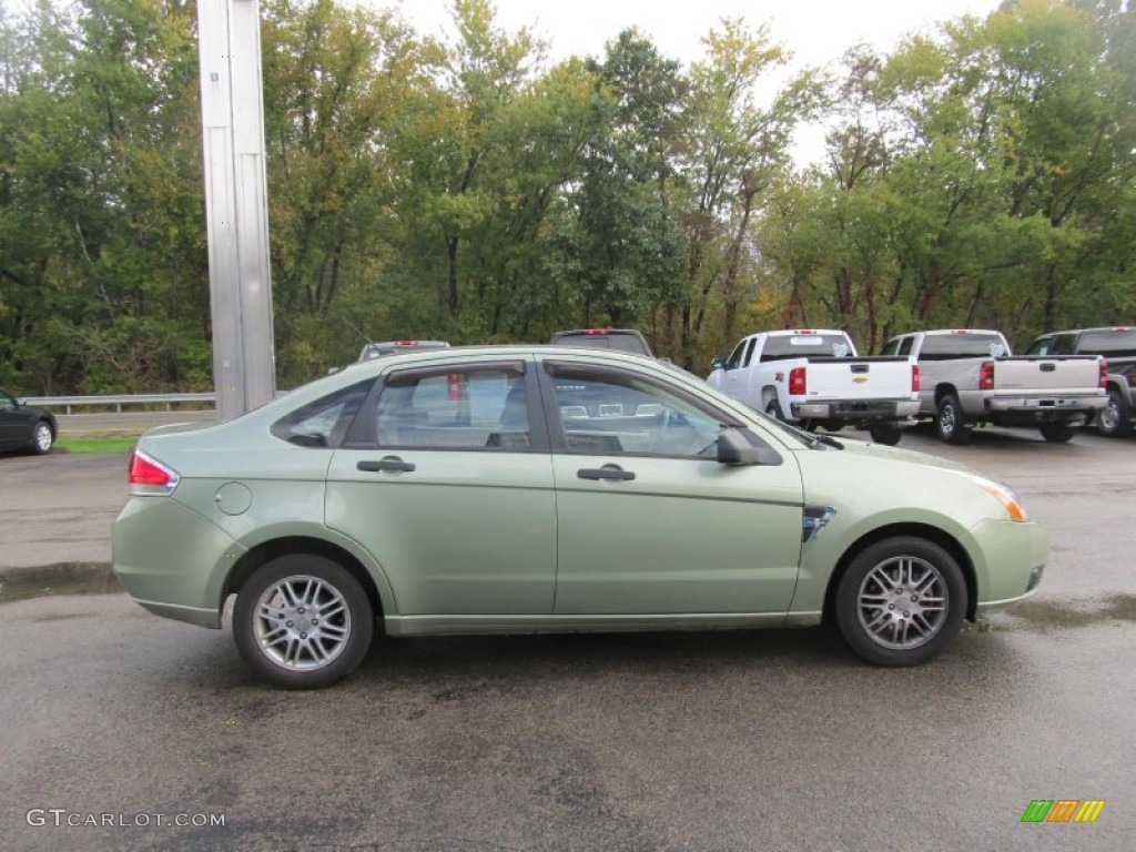 2008 Focus SE Sedan - Kiwi Green / Medium Stone photo #7