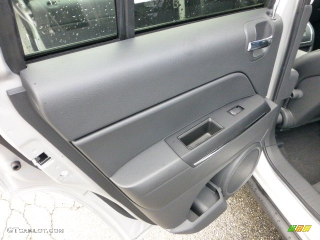 2012 Jeep Compass Limited 4x4 Dark Slate Gray Door Panel Photo #71569891