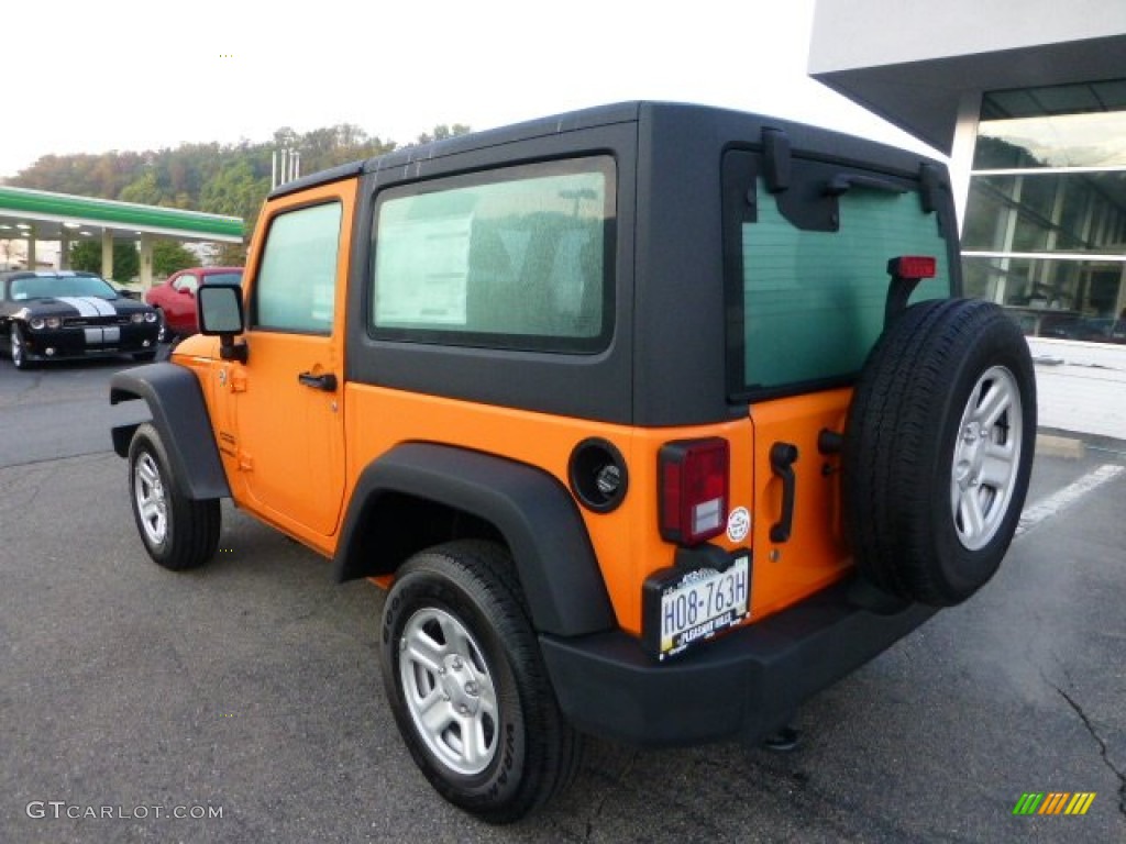 2012 Wrangler Sport 4x4 - Crush Orange / Black photo #3