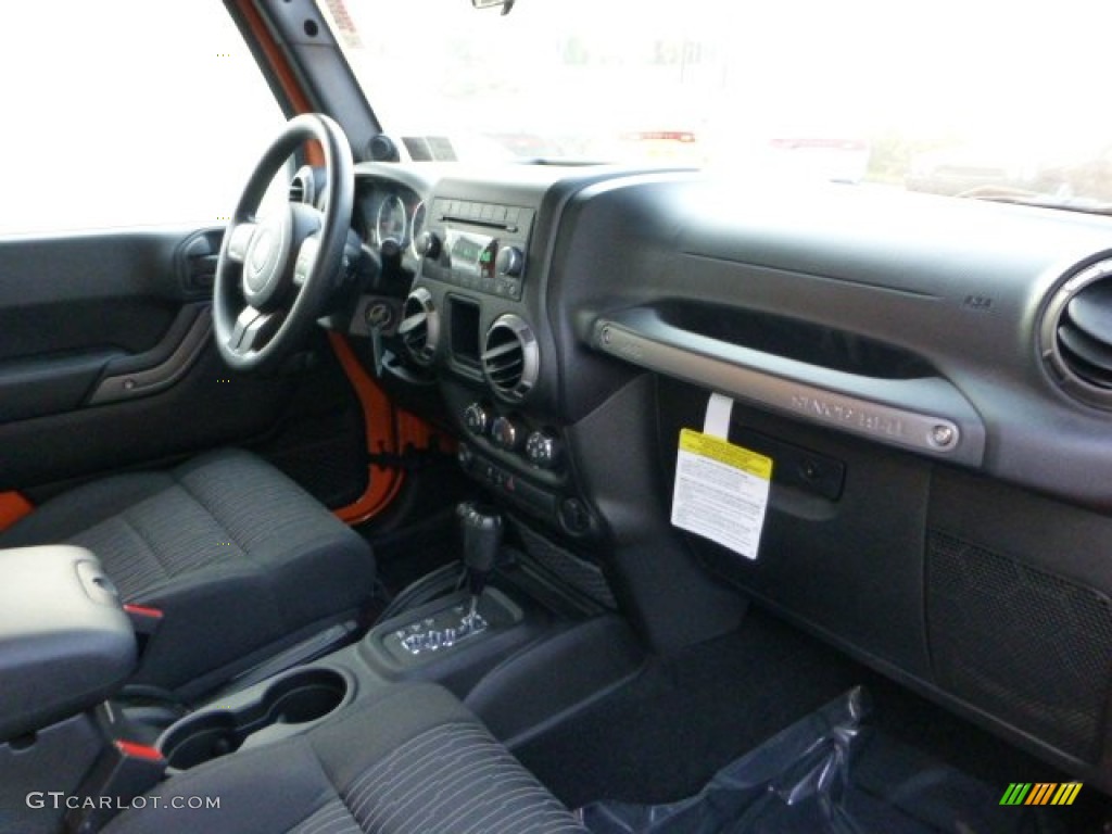 2012 Wrangler Sport 4x4 - Crush Orange / Black photo #11