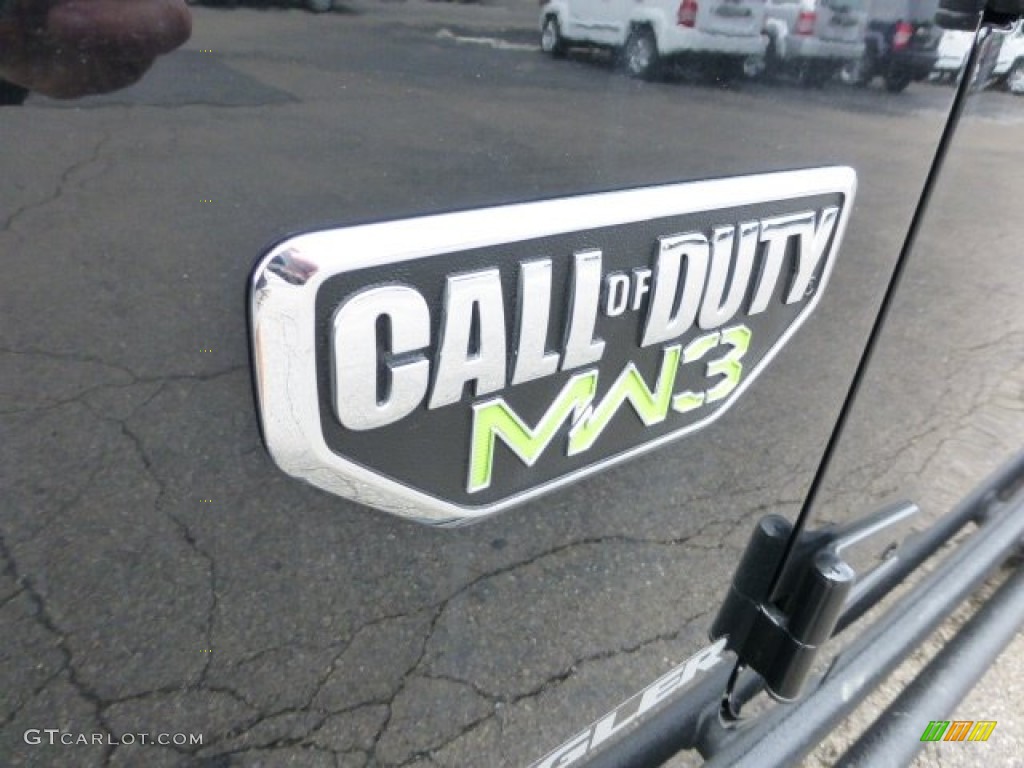 2012 Wrangler Call of Duty: MW3 Edition 4x4 - Black / Call of Duty: Black Sedosa/Silver French-Accent photo #10