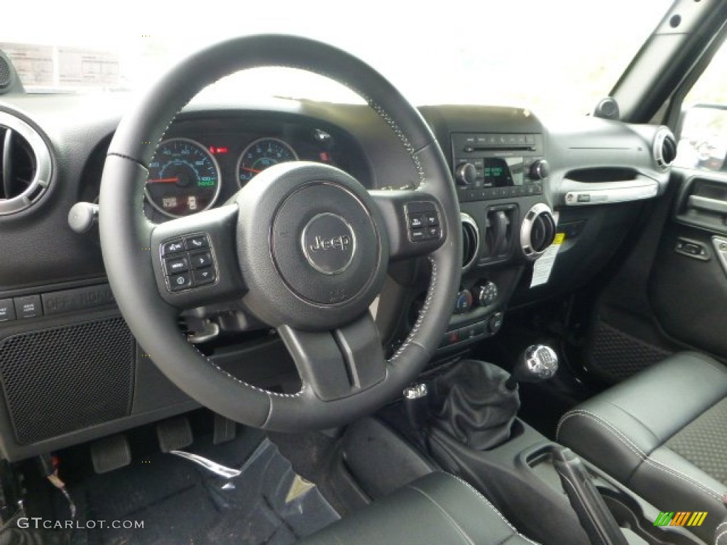 Call of Duty: Black Sedosa/Silver French-Accent Interior 2012 Jeep Wrangler Call of Duty: MW3 Edition 4x4 Photo #71571067