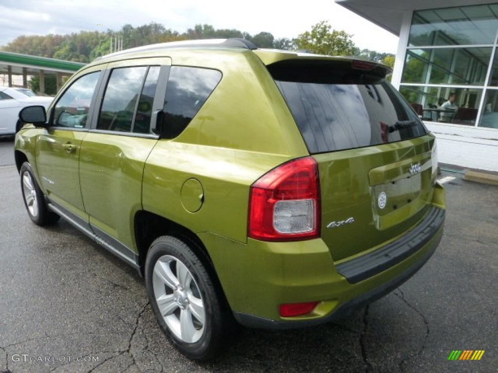 2012 Compass Latitude 4x4 - Rescue Green Metallic / Dark Slate Gray photo #3