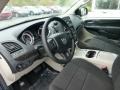 True Blue Pearl - Grand Caravan SXT Photo No. 15