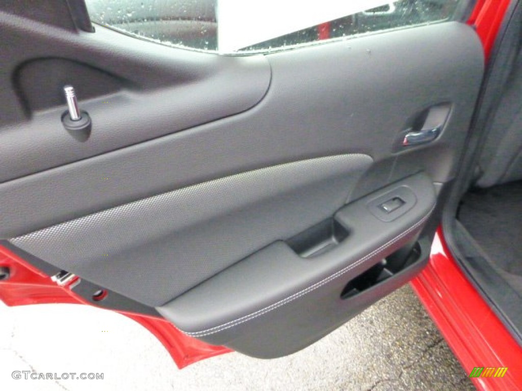2013 Dodge Avenger SXT V6 Black Door Panel Photo #71572721