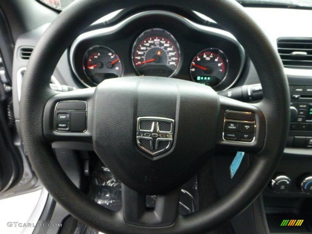 2013 Dodge Avenger SE V6 Steering Wheel Photos