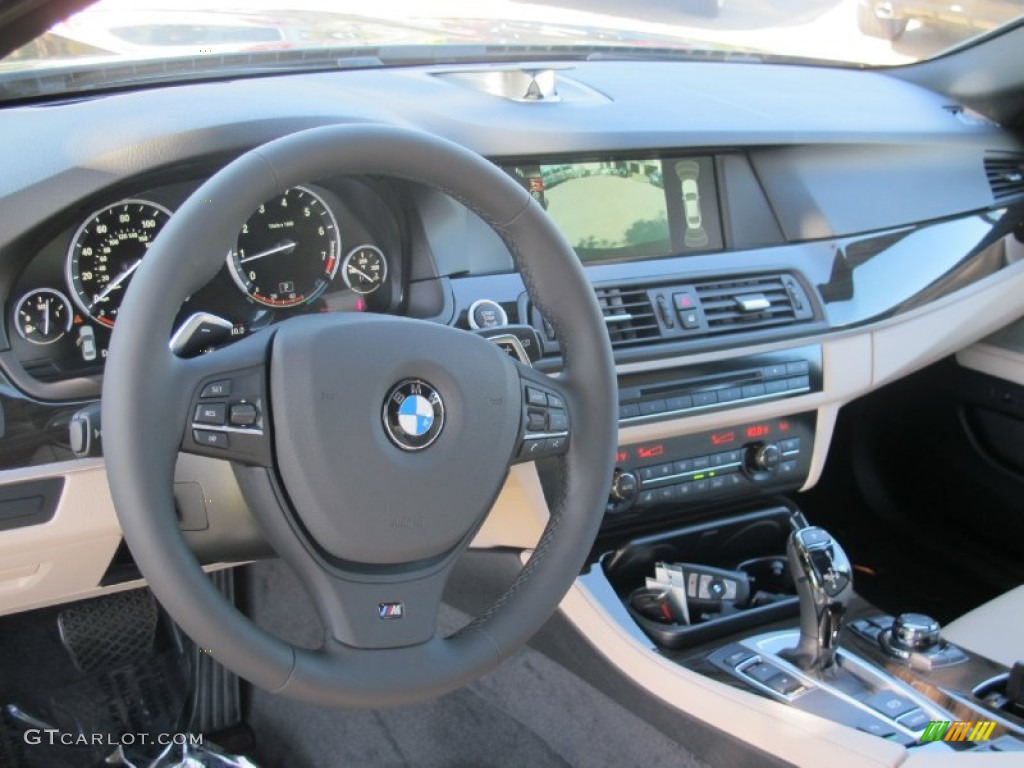2013 BMW 5 Series 550i Sedan Oyster/Black Dashboard Photo #71573600