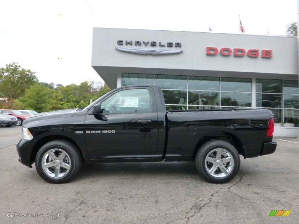 2012 Ram 1500 Express Regular Cab 4x4 - Black / Dark Slate Gray/Medium Graystone photo #2