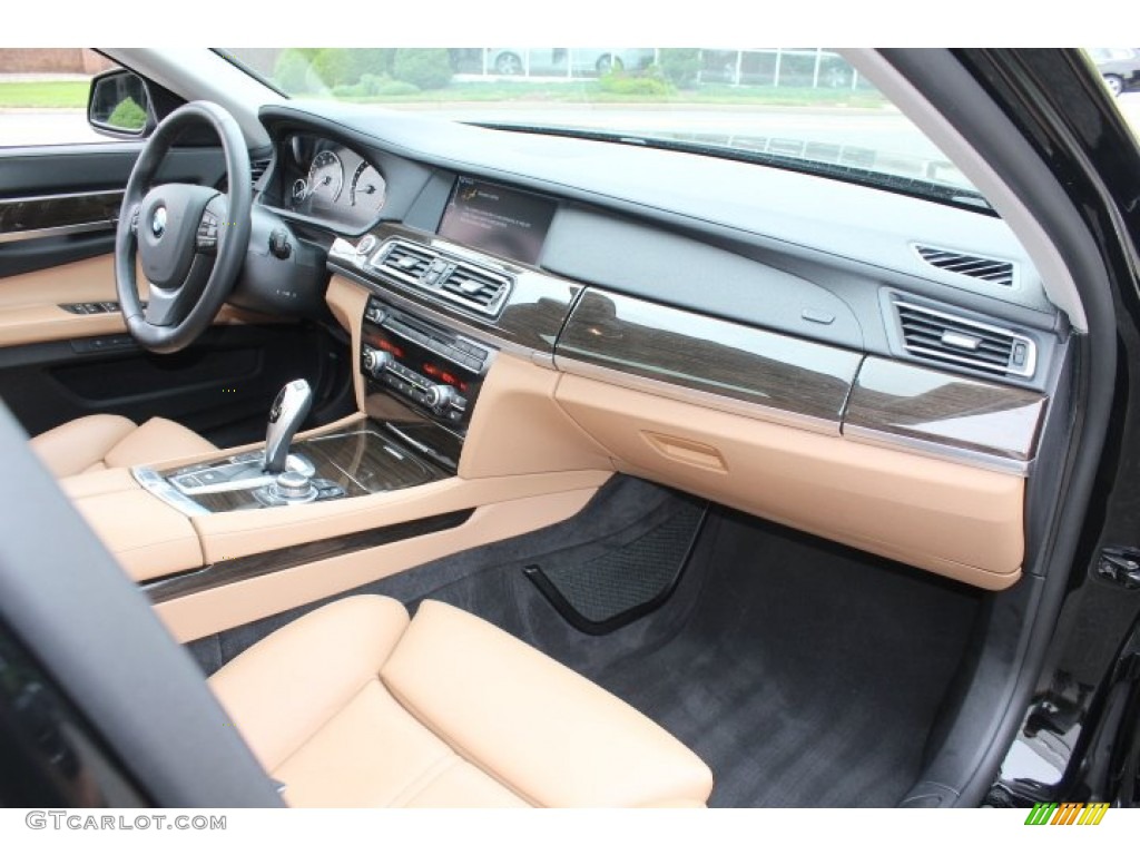 2012 BMW 7 Series 750i xDrive Sedan Saddle/Black Dashboard Photo #71575301
