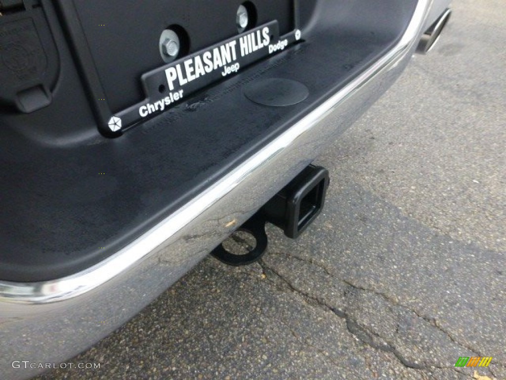 2012 Ram 1500 Laramie Crew Cab 4x4 - Mineral Gray Metallic / Dark Slate Gray photo #11