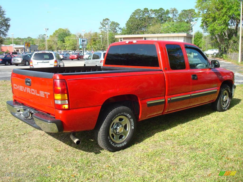 2002 Silverado 1500 LS Extended Cab - Victory Red / Graphite Gray photo #5