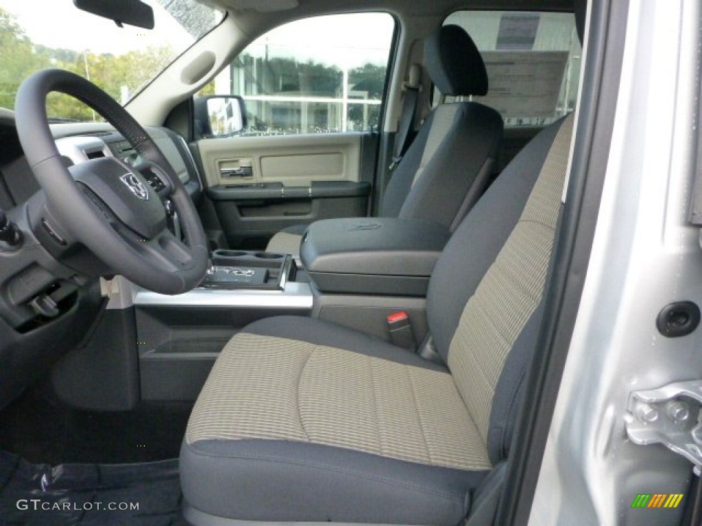 2012 Ram 1500 Big Horn Crew Cab 4x4 - Bright Silver Metallic / Dark Slate Gray/Medium Graystone photo #11