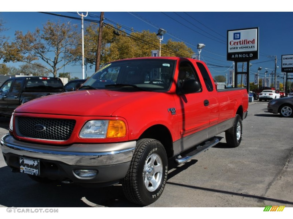 2004 F150 XLT Heritage SuperCab 4x4 - Bright Red / Heritage Graphite Grey photo #1
