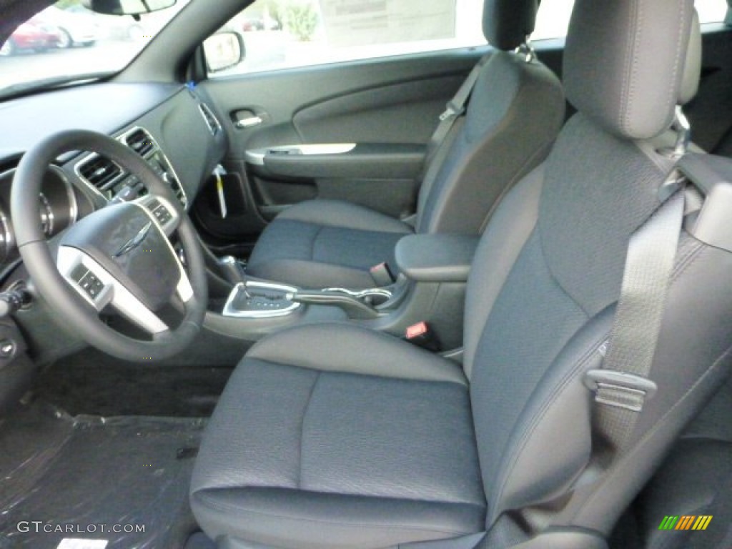 2013 Chrysler 200 Touring Convertible Front Seat Photo #71578352