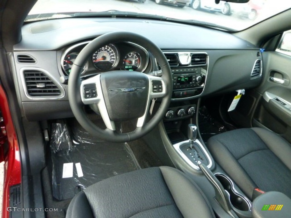 Black Interior 2013 Chrysler 200 Touring Convertible Photo #71578370