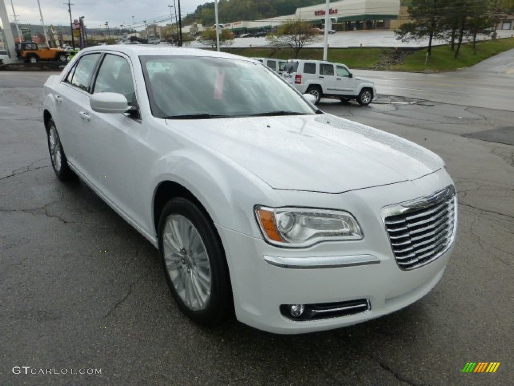 Ivory Tri-Coat Pearl 2013 Chrysler 300 AWD Exterior Photo #71579003