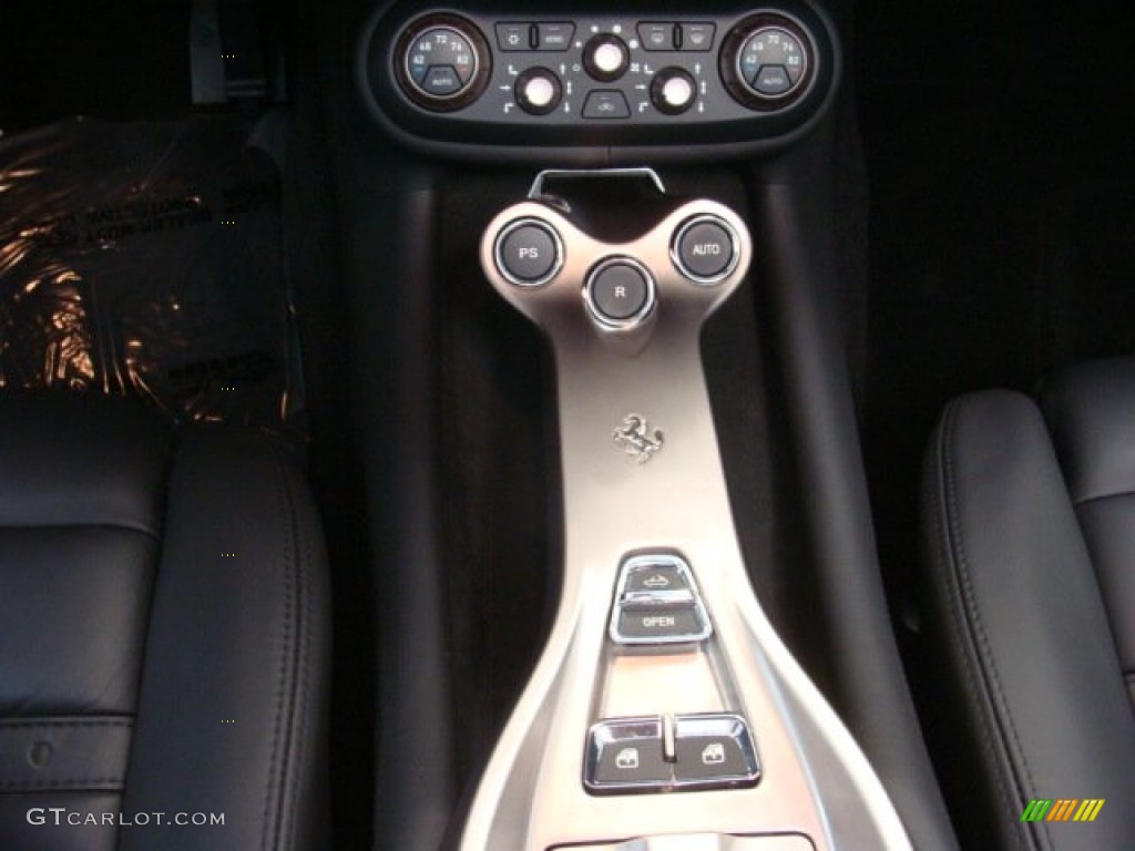 2010 Ferrari California Standard California Model Controls Photo #71580314