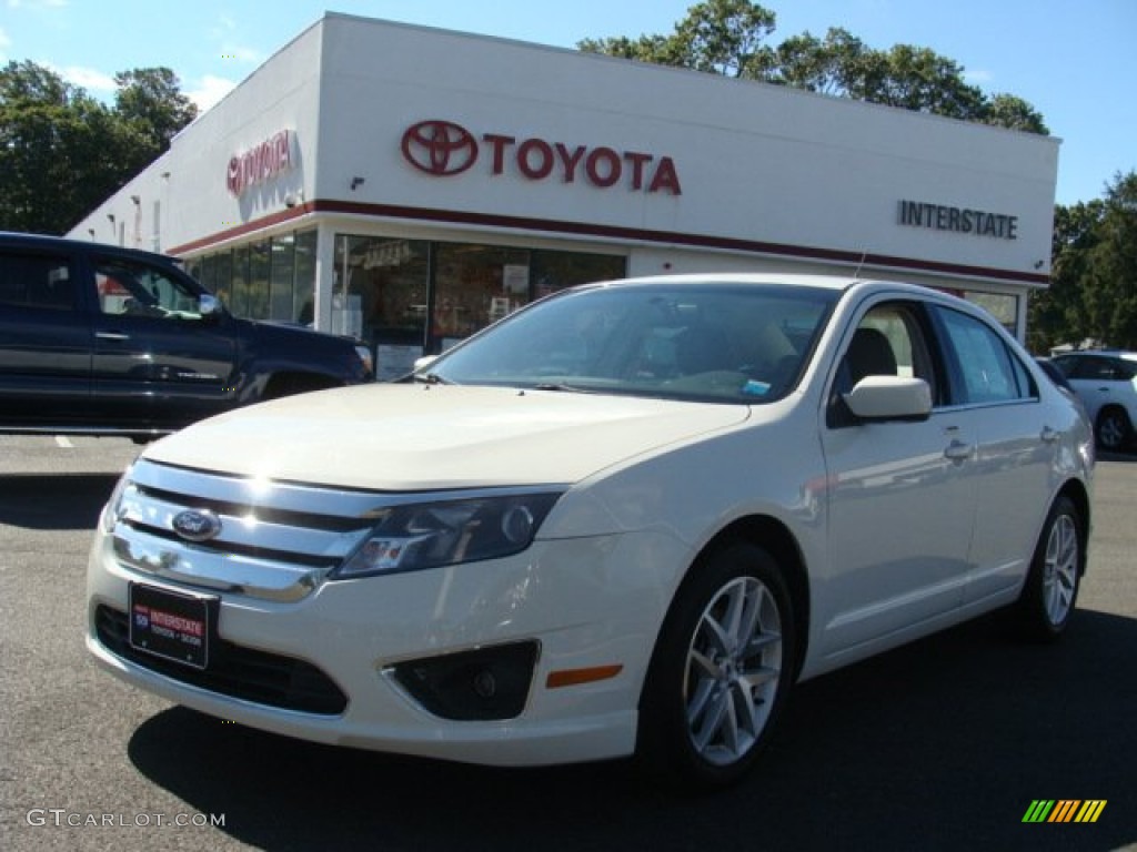 2010 Fusion SEL - White Suede / Medium Light Stone photo #1