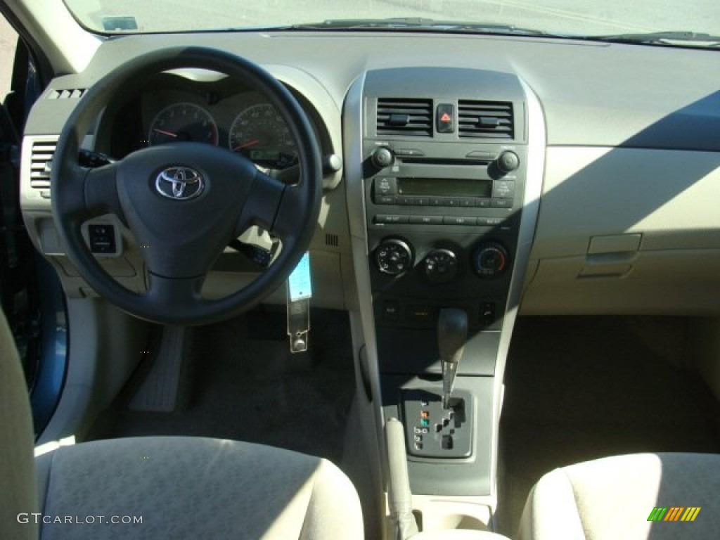 2009 Corolla LE - Capri Sea Green Metallic / Bisque photo #11