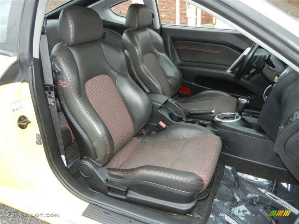 Black/Red Interior 2006 Hyundai Tiburon GT Photo #71587758