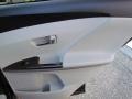 Black - Venza V6 Photo No. 23