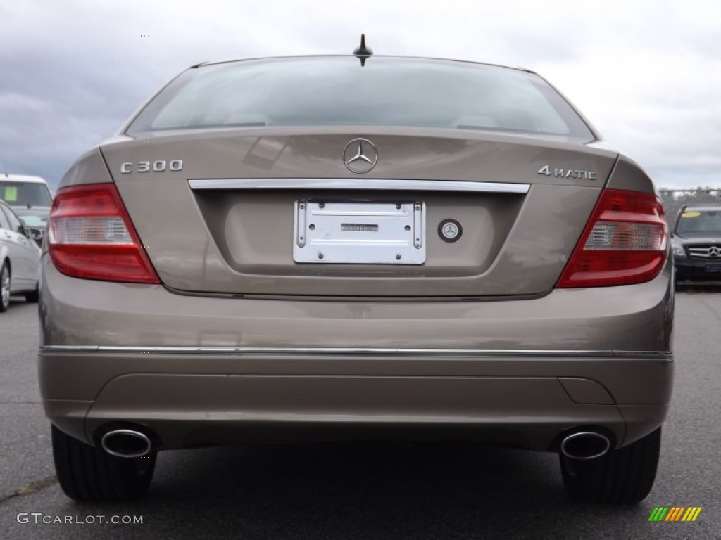 2009 C 300 4Matic - Sand Beige Metallic / Almond/Mocha photo #4