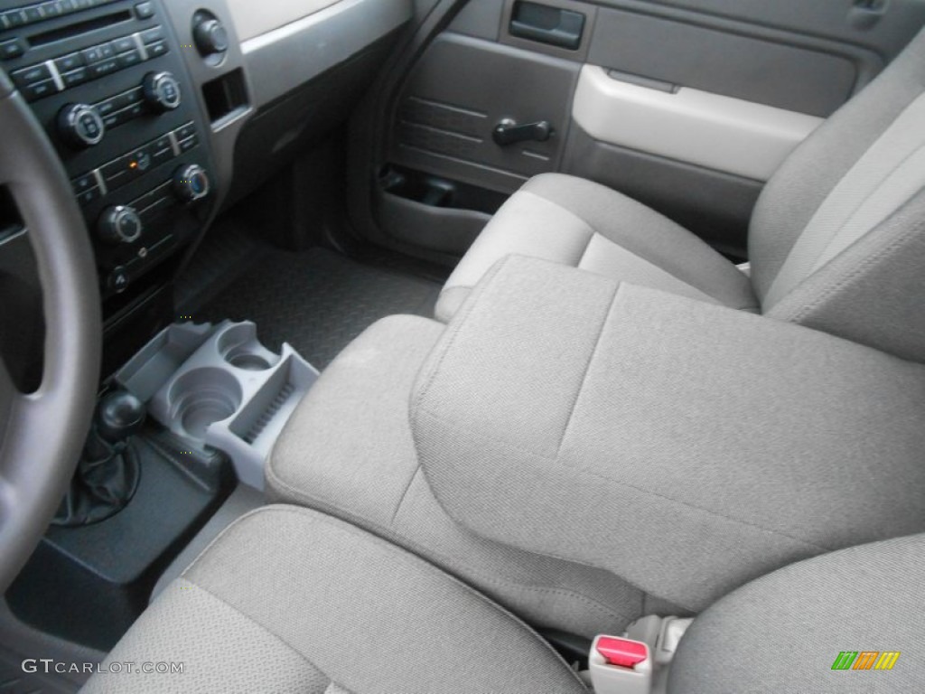 2010 F150 XL Regular Cab 4x4 - Sterling Grey Metallic / Medium Stone photo #6