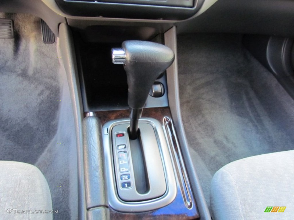 2002 Accord SE Sedan - Nighthawk Black Pearl / Quartz Gray photo #13