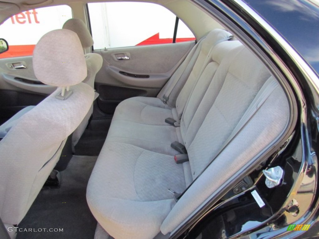 2002 Accord SE Sedan - Nighthawk Black Pearl / Quartz Gray photo #17