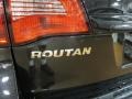 2012 Nocturne Black Metallic Volkswagen Routan SE  photo #9