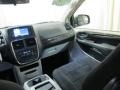 2011 Blackberry Pearl Dodge Grand Caravan Crew  photo #18