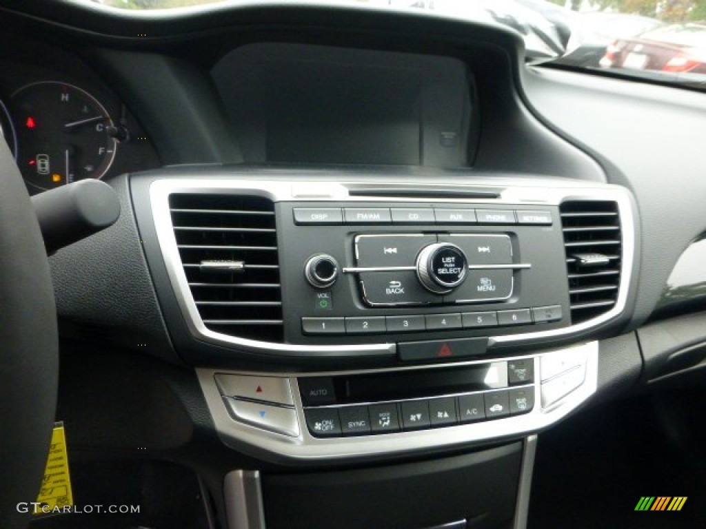 2013 Honda Accord Sport Sedan Controls Photo #71593507