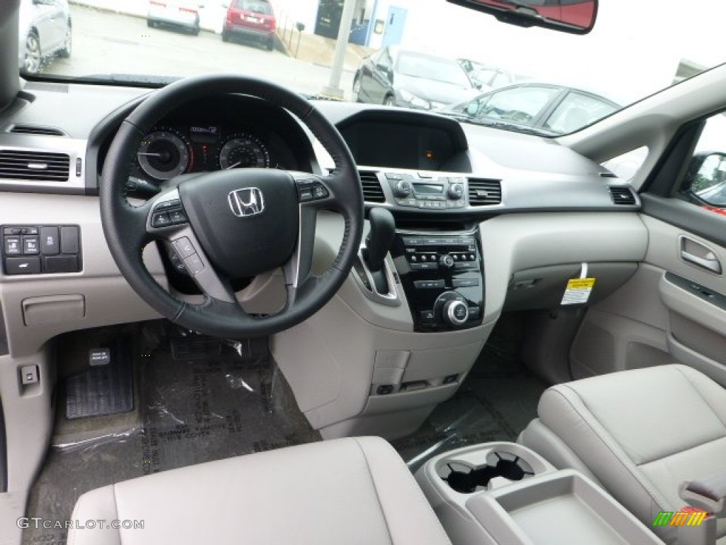 Gray Interior 2013 Honda Odyssey EX-L Photo #71593962