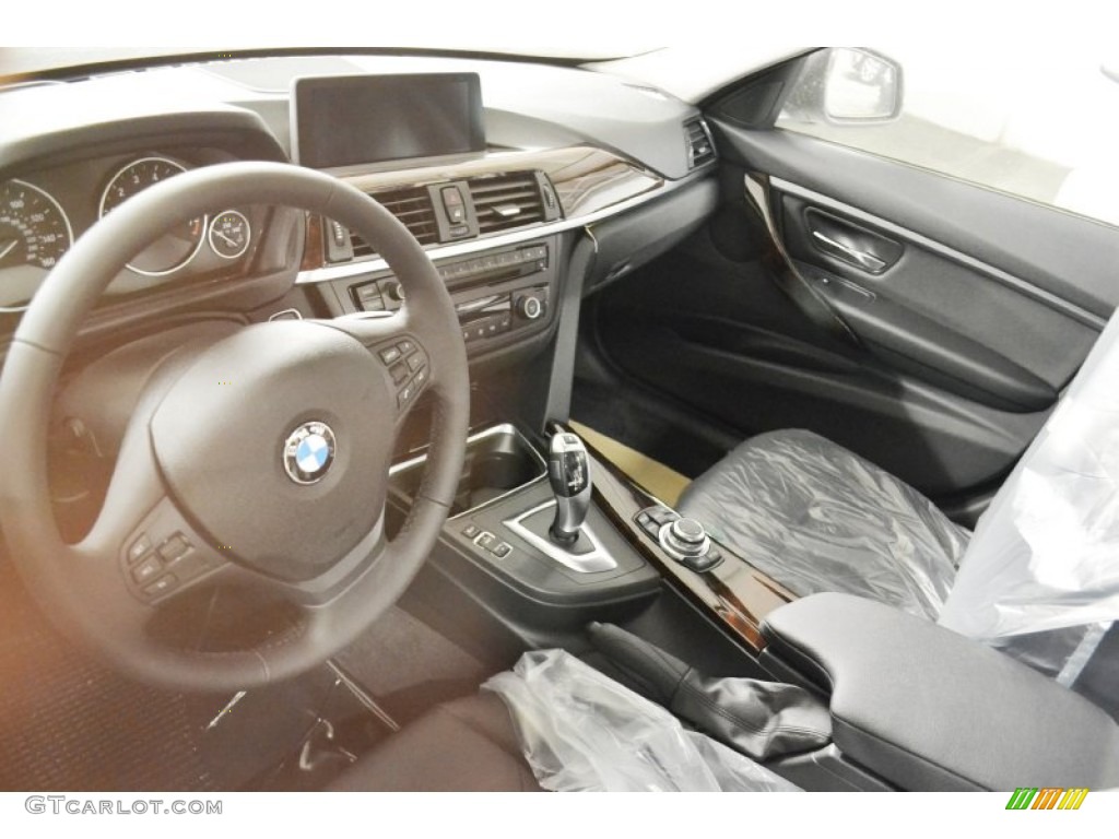 2013 3 Series 328i Sedan - Alpine White / Black photo #6