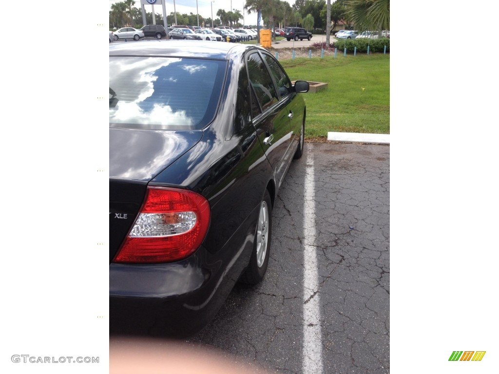2004 Camry XLE - Black / Stone photo #5